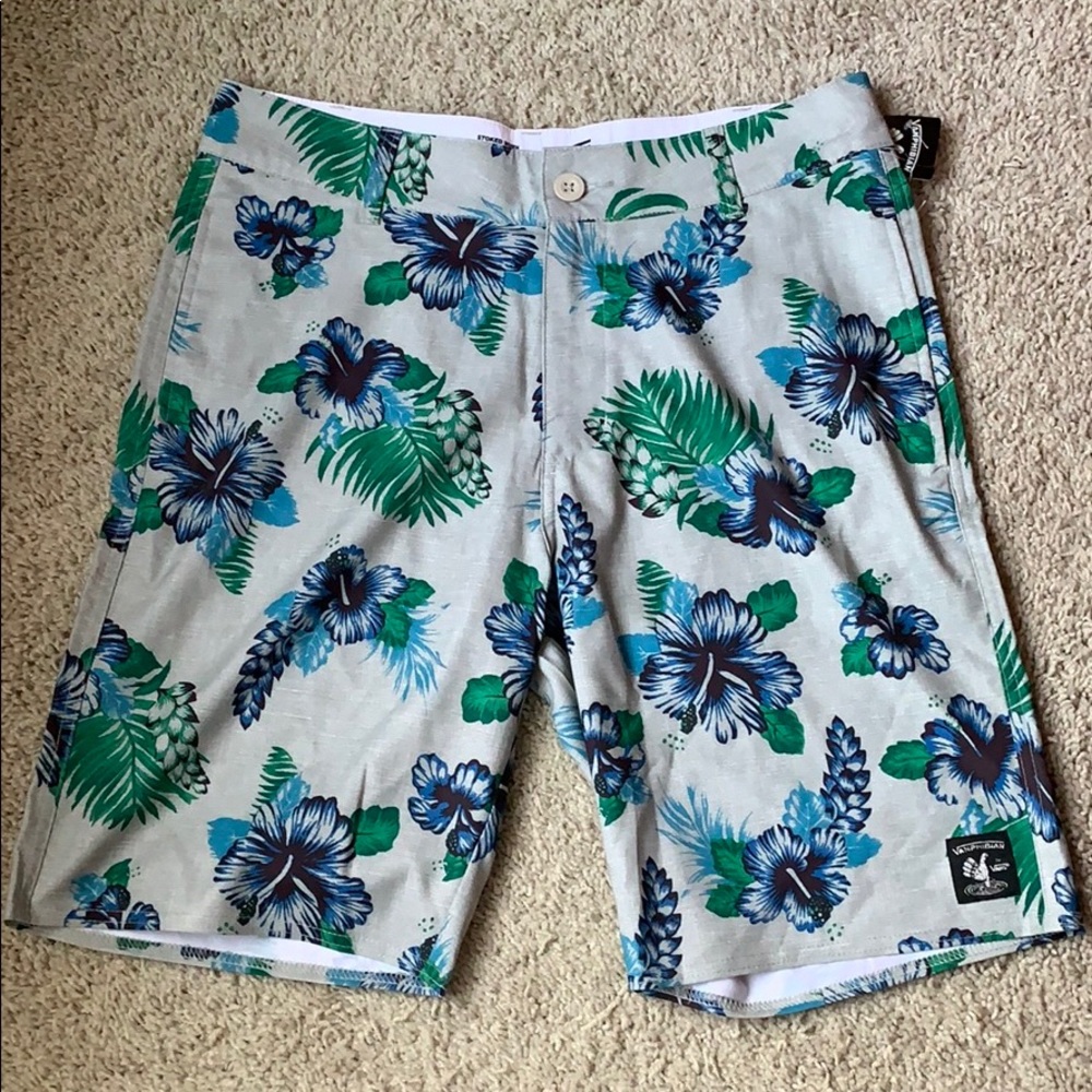 NWT Vans Vanphibian Floral Surf Trunk Board Shorts